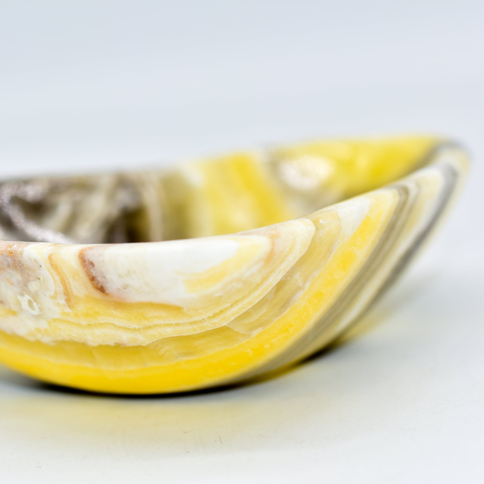 Heart-Shaped Onyx Bowls - Natural Stone Decorative Dish