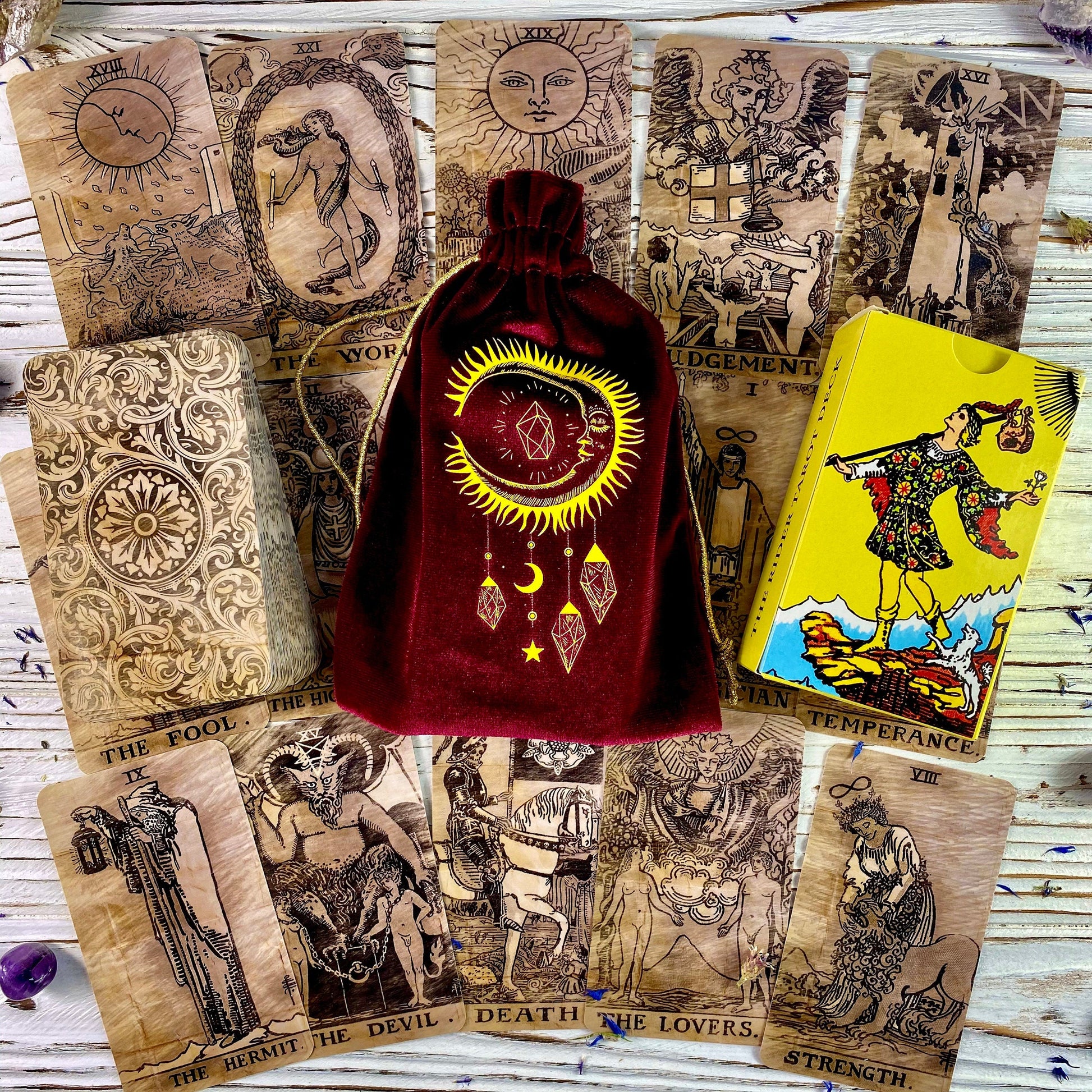 Red & Gold Velvet Tarot Bag - Soft Drawstring Pouch